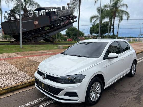 VOLKSWAGEN POLO 1.0 MPI TOTAL FLEX MANUAL